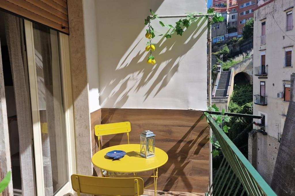 Piccolo Appartamento Di Charme Nápoles Exterior foto